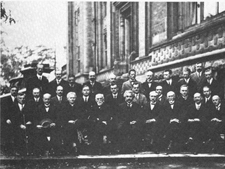 050.jpg