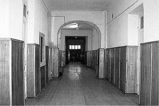 030.jpg