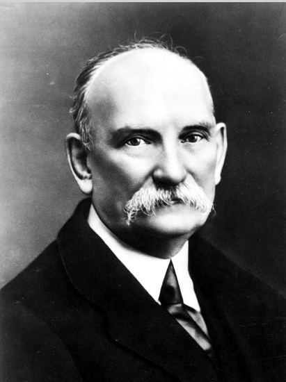 El académico Nikolái Seminovich Kurnakov (1860-1941)