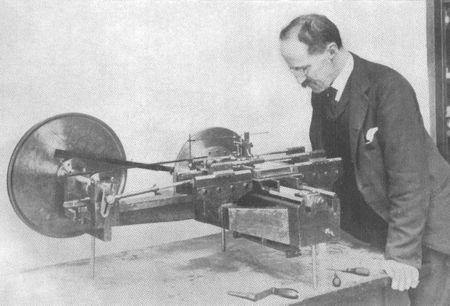 141b.jpg