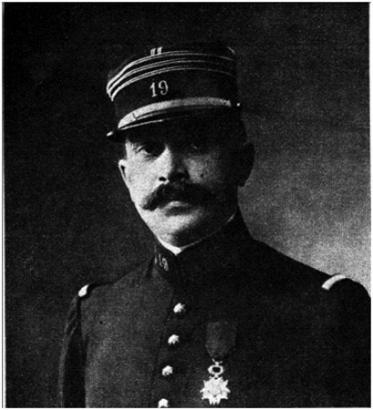 Ferdinand Ferber fue otro de los pilares del vuelo a motor