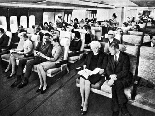 CONSTANTE PROGRESO ha experimentado la aviación durante los últimos años. La comodidad, eficiencia y rapidez se constituyen en las principales características de lo modernos aviones dedicados a! transporte de pasajeros, que diariamente unen las grandes ciudades del mundo.