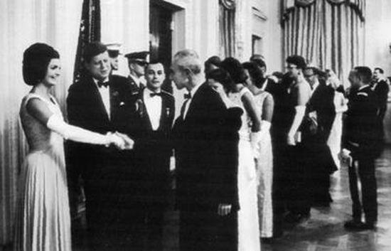060.jpg